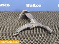 Кронштейн бампера правый